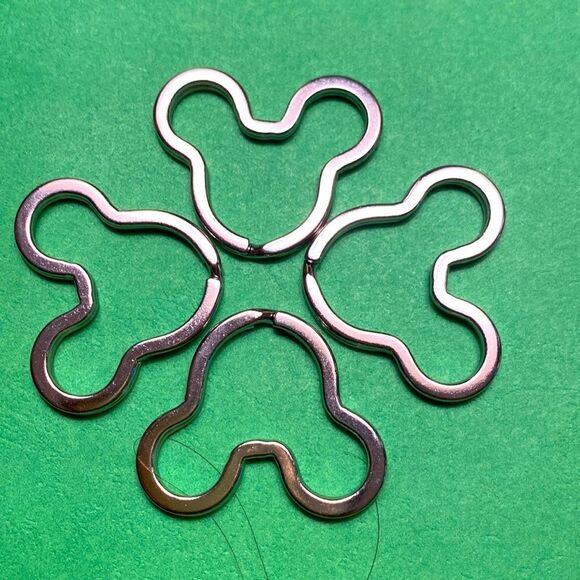 Mickey Mouse head MICKEY HEAD keychain rings FREE WITH BUNDLE PURCHASE - Picture 3 of 8